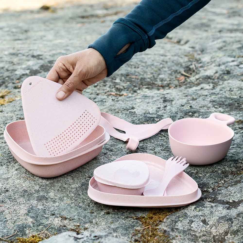 Outdoor Mealkit set med kåsor med gummirem