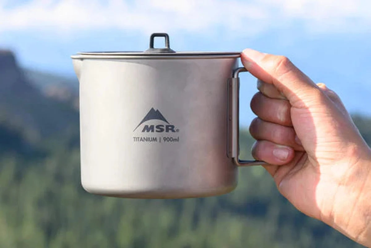 MSR Titan Vattenkokare 900 ml i utomhusmiljö