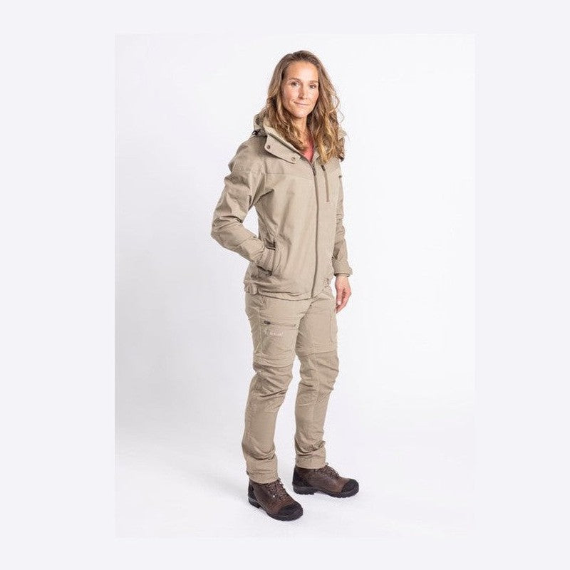 Beige hybrid zip-off byxor för dam i profil med matchande jacka