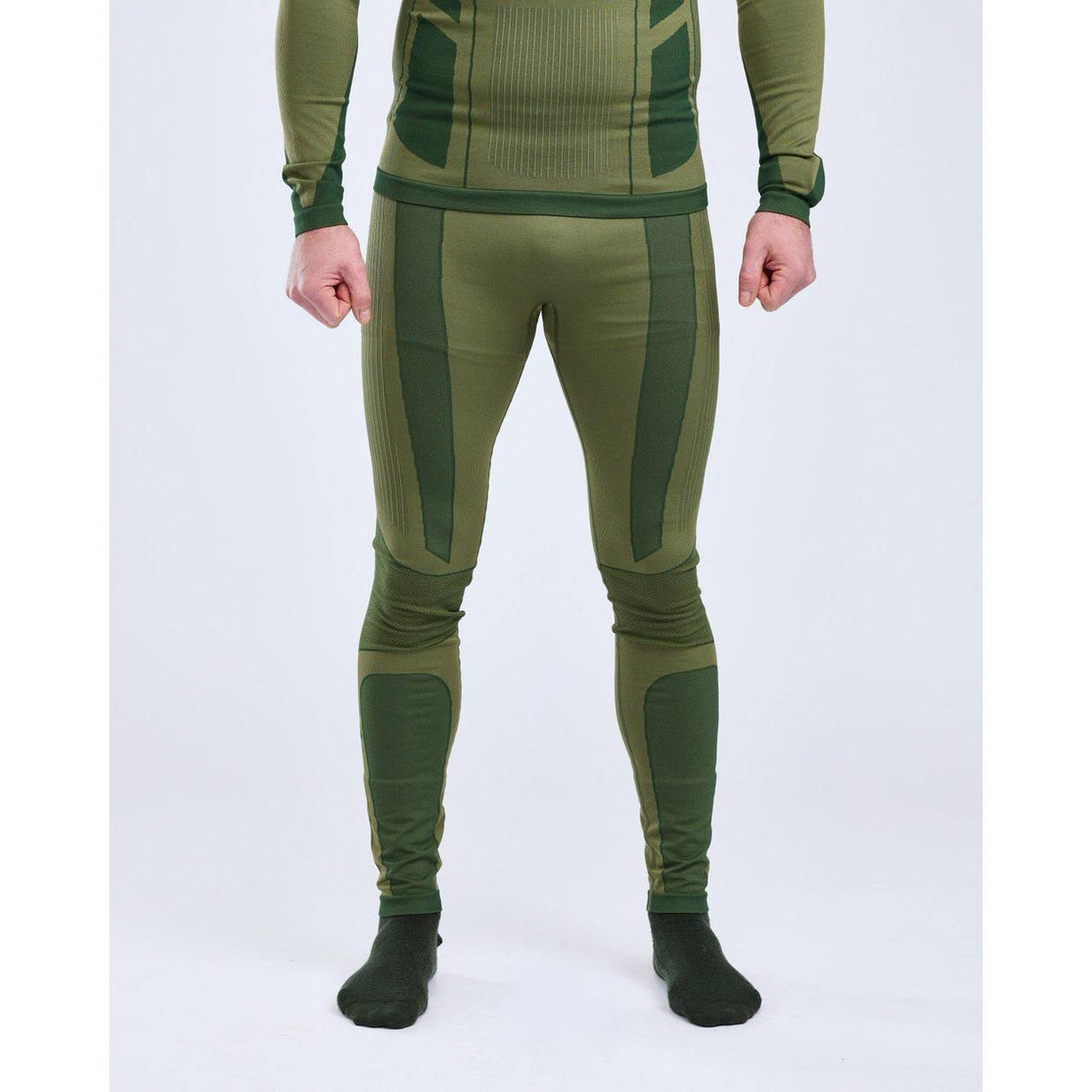 Pinewood Seamless Function Baselayer Front 2