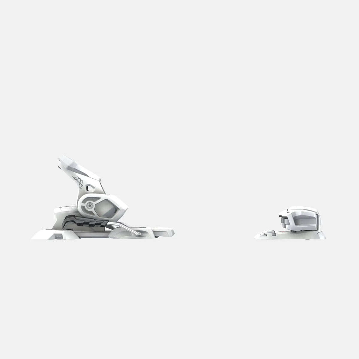 Tyrolia Attack LYT 12 GW med uppfälld tåkorg mot vit bakgrund
