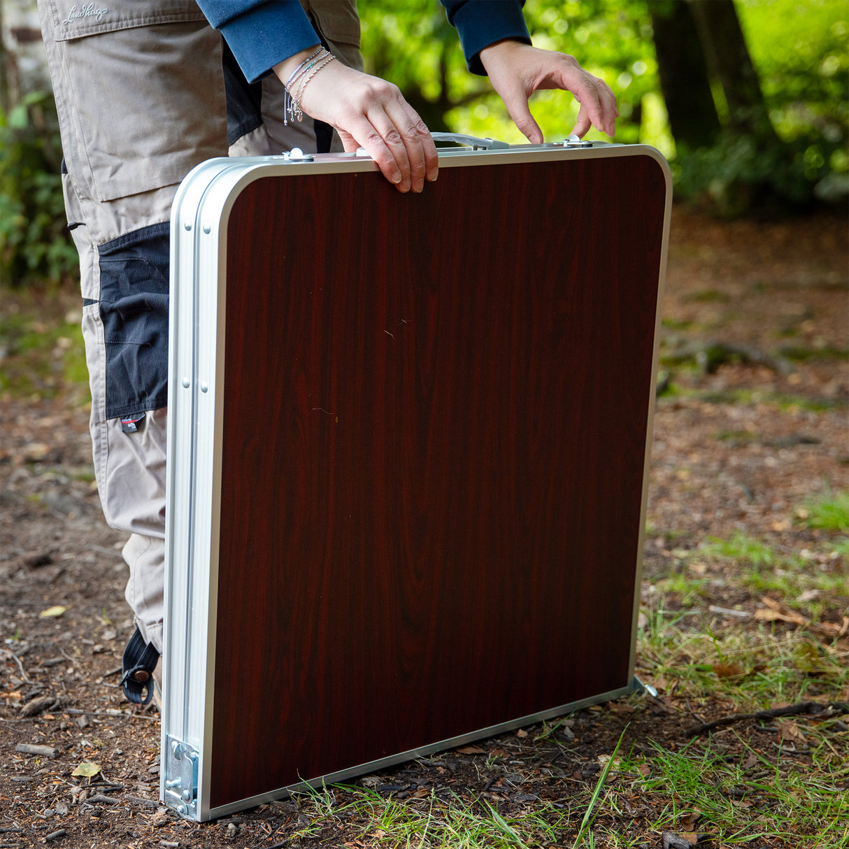 Campingbord med 4 pallar