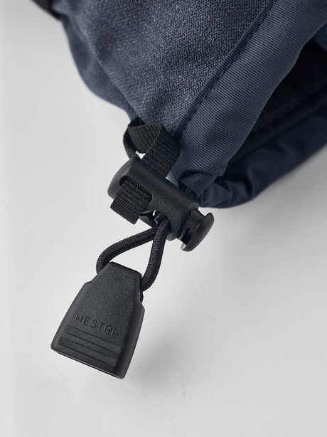 Powder Gauntlet Tumvante