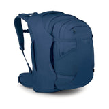 Framsidan av Osprey Farpoint 55 reseryggsäck med frampocket och logotyp
